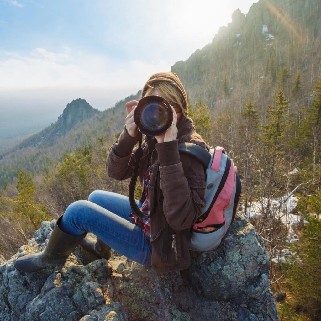 HOME 26 Photographer exploring, adventure